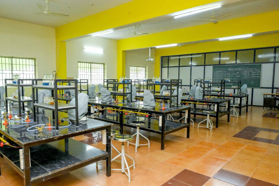 G R Medical college & research centre, Mangalore - College Image