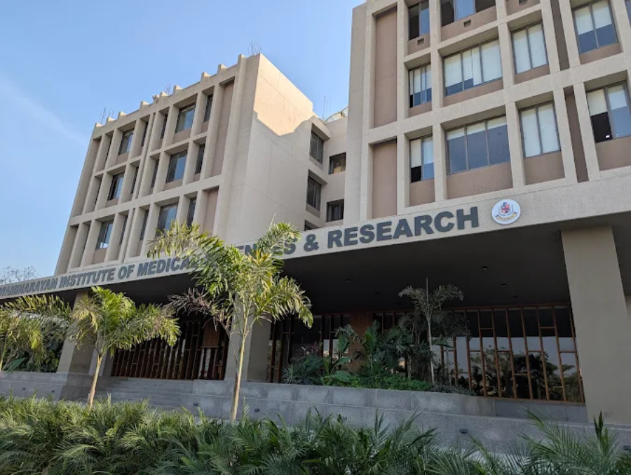 Swaminayaran Institute of Medical Sciences & Research, Gandhinagar - College Image
