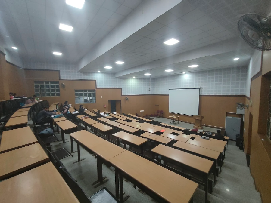 Hassan Institute of Medical Sciences, Hassan - College Image