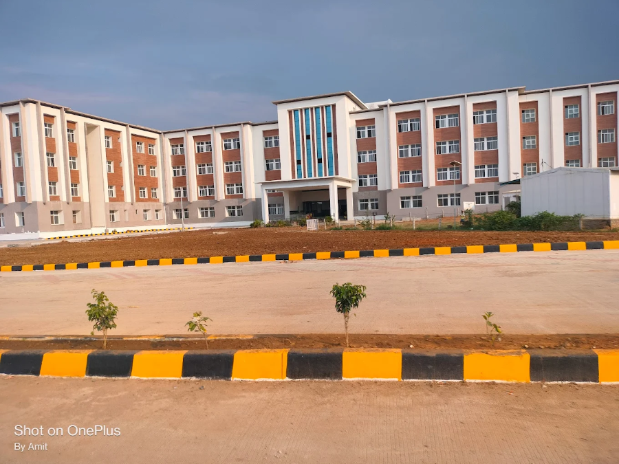Haveri Institute of Medical Sciences, Haveri - College Image