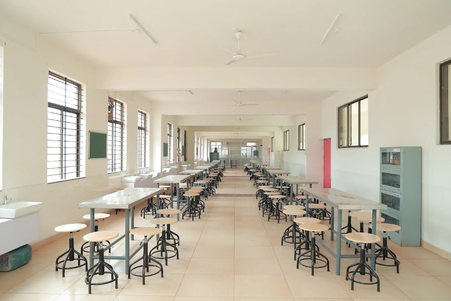 Jagadguru Gangadhar Mahaswamigalu Moorusavirmath Medical College, Hubballi - College Image