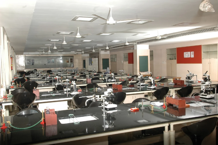 Kasturba Medical College, Manipal - College Image