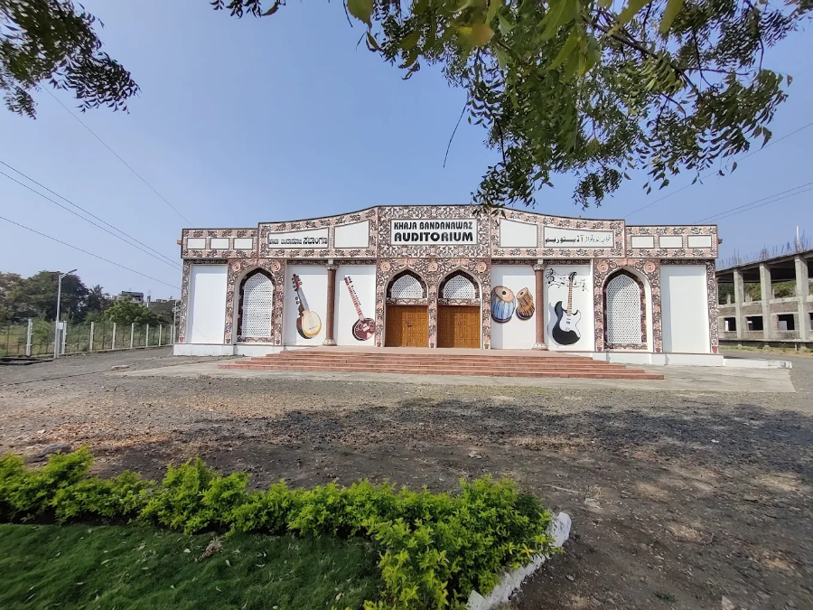 Khaja Bandanawaz University - Faculty of Medical Sciences, Gulbarga - College Image