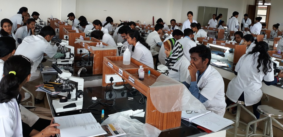 Kodagu Institute of Medical Sciences, Kodagu - College Image