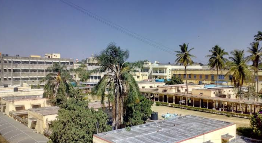 Mysore Medical College and Research Instt. (Prev.name Government Medical College), Mysore - College Image