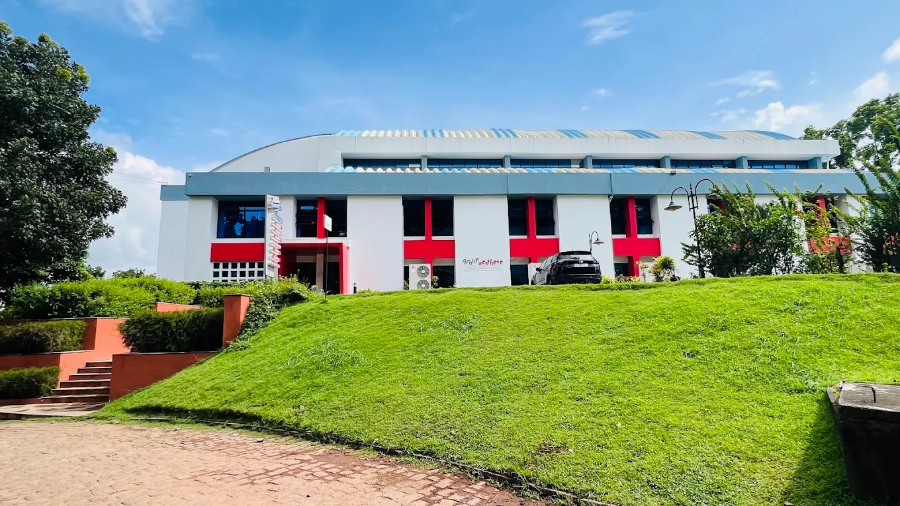 Yenepoya Medical College, Mangalore - College Image