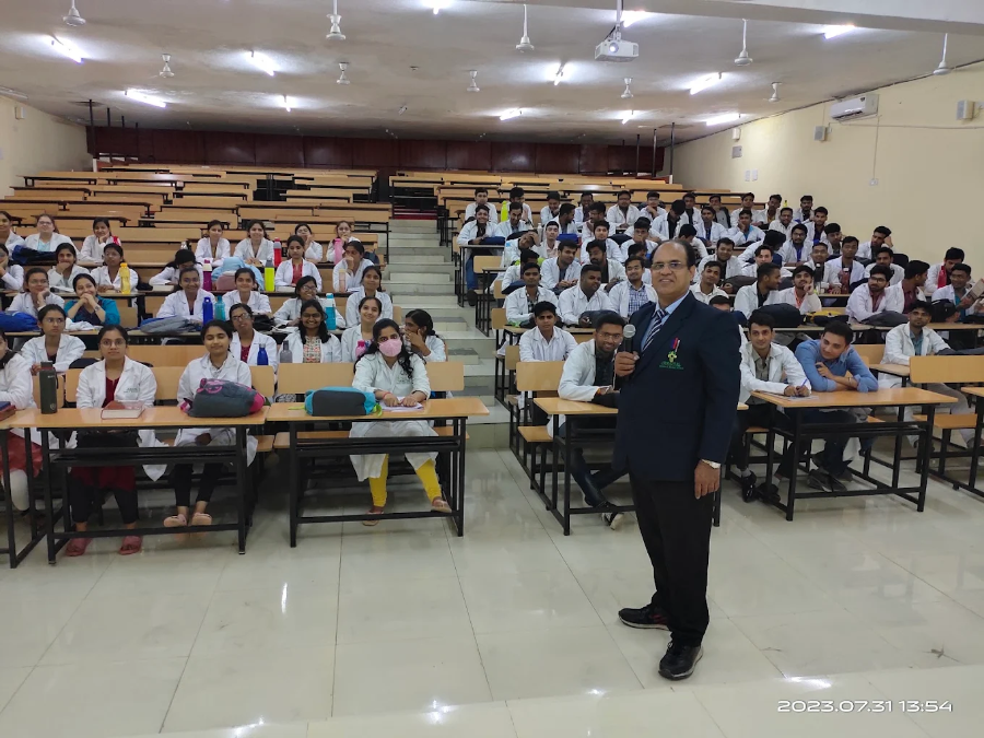 Amaltas Institute of Medical Sciences, Dewas - College Image
