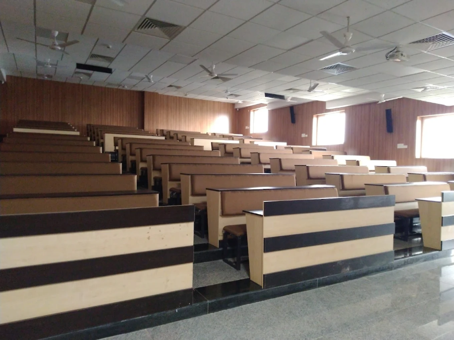 Government Medical College, Chhindwara - College Image