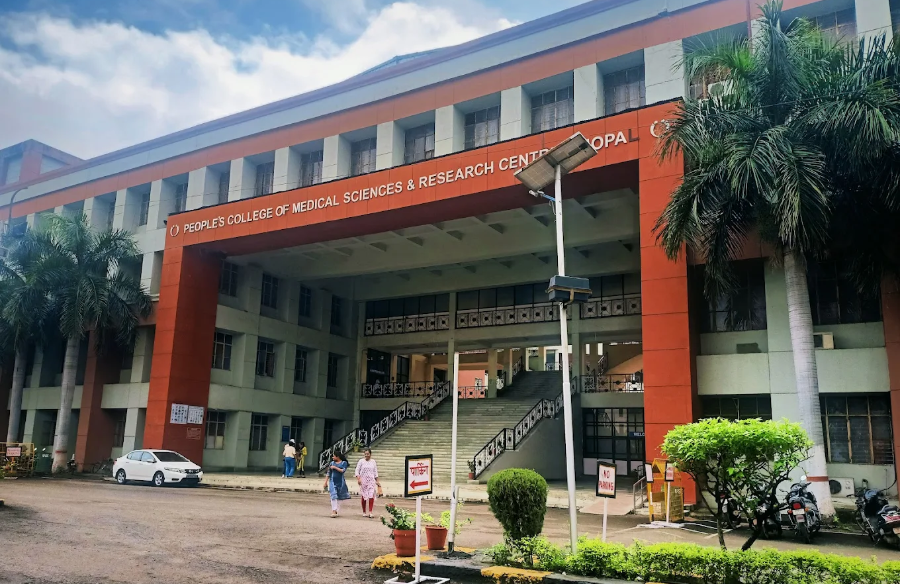 Peoples College of Medical Sciences & Research Centre, Bhopal - College Image