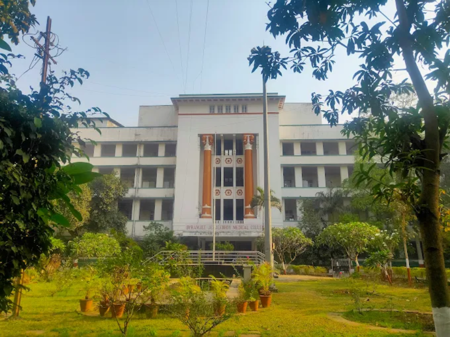 BJ Govt. Medical College, Pune - College Image