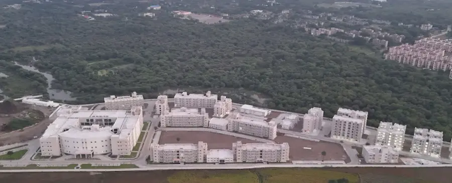 Virendra Kumar Sakhlecha Government Medical College, Neemuch - College Image