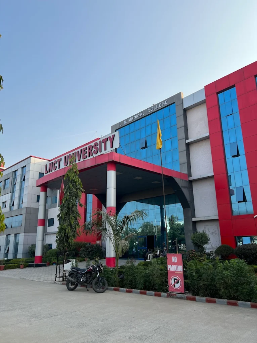 LN Medical College and Research Centre, Bhopal - College Image