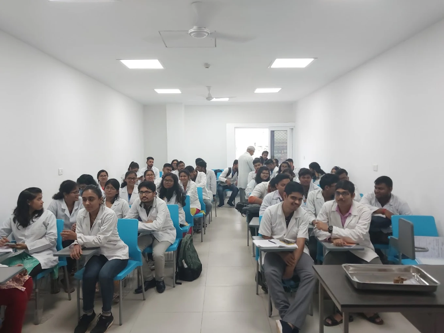 Dharanidhar Medical College & Hospital (DDMCH), Keonjhar - College Image