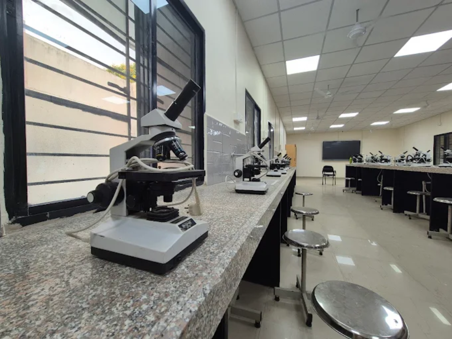 Government Medical College, Gadchiroli - College Image