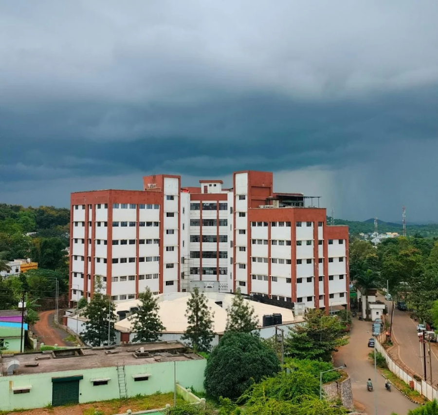Saheed Laxman Nayak Medical College & Hospital, Koraput - College Image