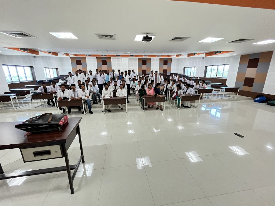 Sri Jagannath Medical College & Hospital, Puri - College Image