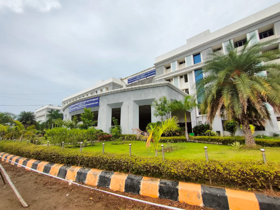 Indira Gandhi Medical College & Research Institute, Kathirkamam - College Image