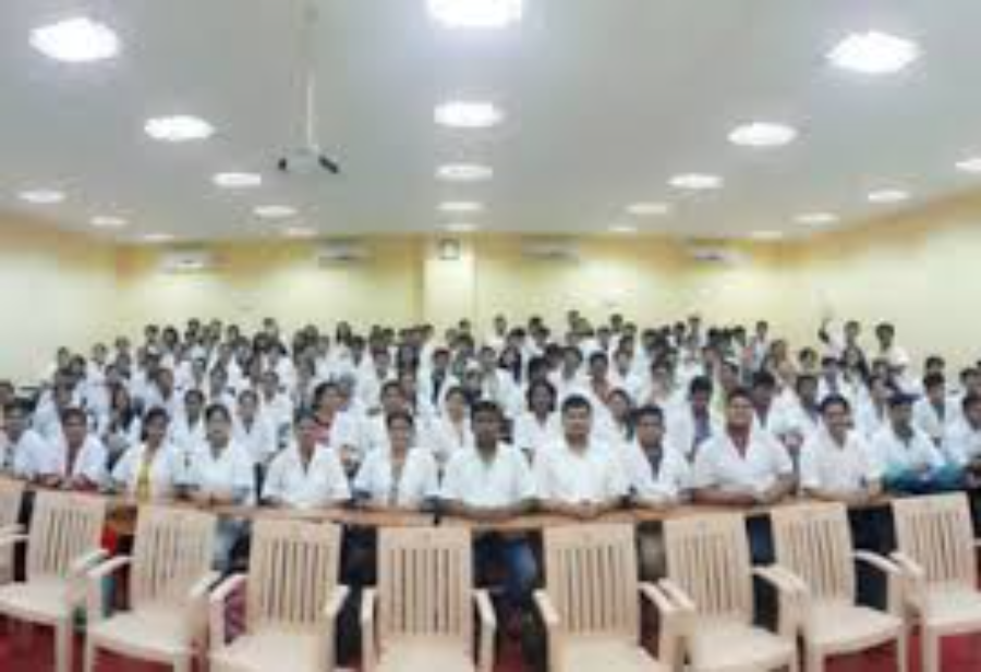 H.B.T. Medical College & Dr. R.N. Cooper Municipal General Hospital, Juhu Mumbai - College Image