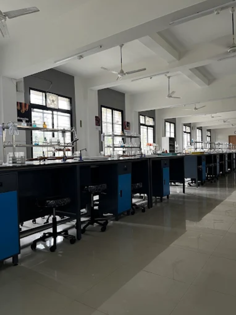 Jawaharlal Nehru Medical College, Wardha - College Image
