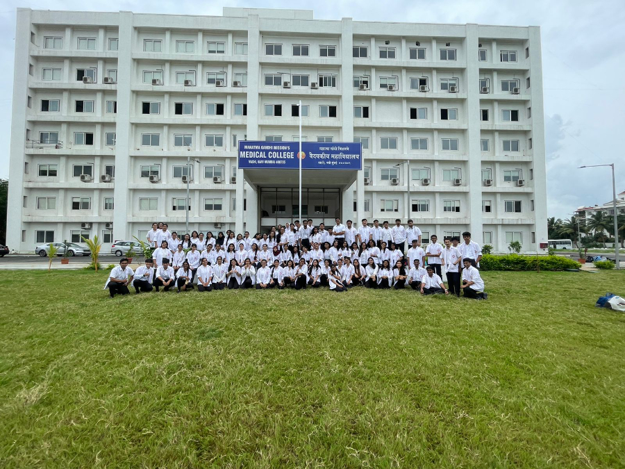 Mahatma Gandhi Mission Medical College, Vashi - College Image
