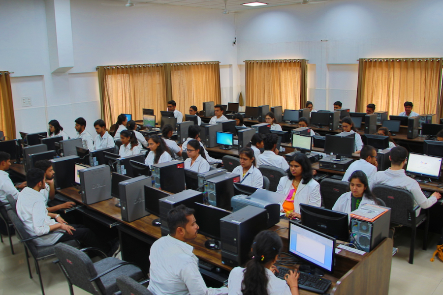 Mahatma Gandhi Missions Medical College, Aurangabad - College Image