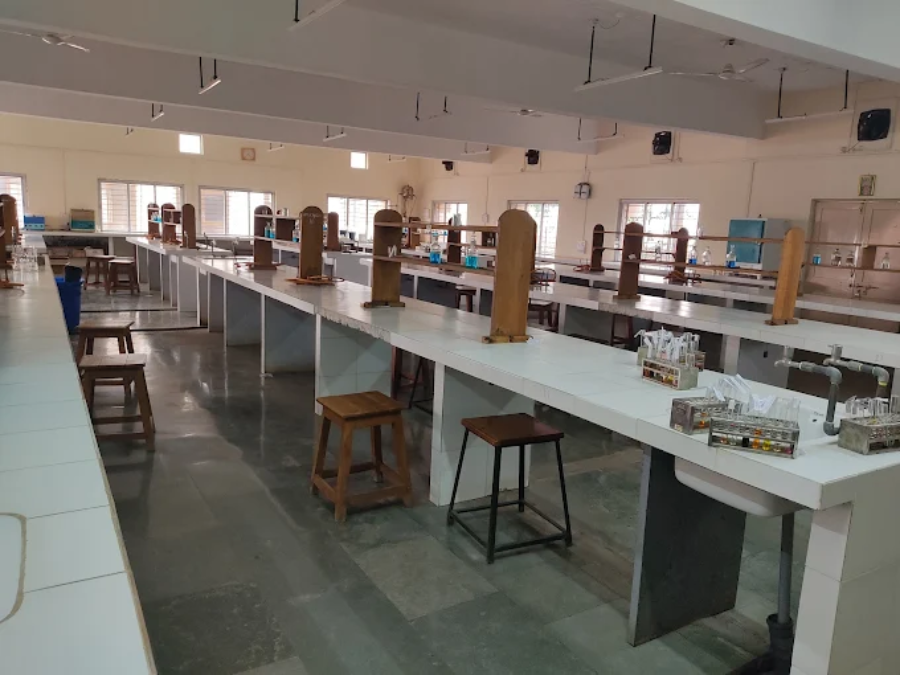 Rajashree Chatrapati Shahu Maharaj Government Medical College, Kolhapur - College Image