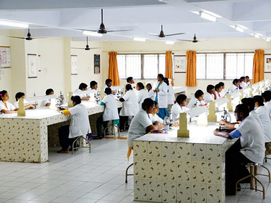 ACS Medical College and Hospital, Chennai - College Image