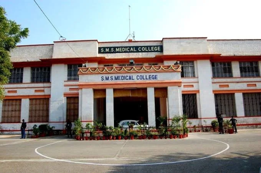 SMS Medical College, Jaipur - College Image