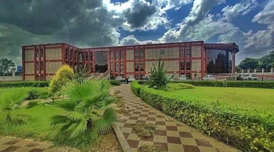 Shri Kalyan Government Medical College, Sikar - College Image
