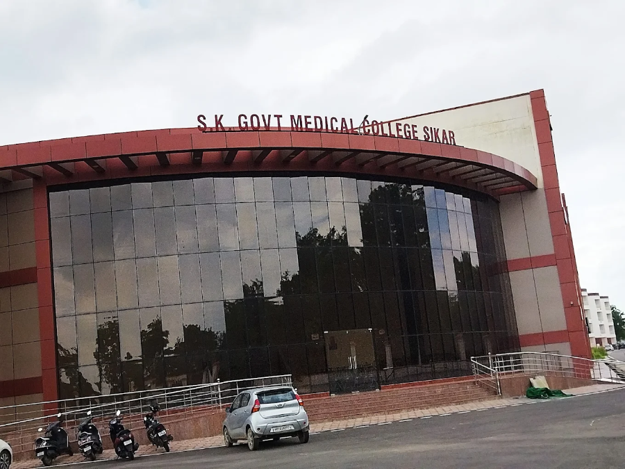 Shri Kalyan Government Medical College, Sikar - College Image