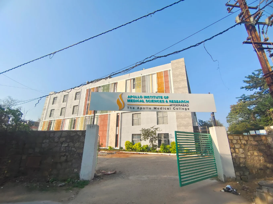 Apollo Institute of Medical Sciences and Research, Hyderabad - College Image