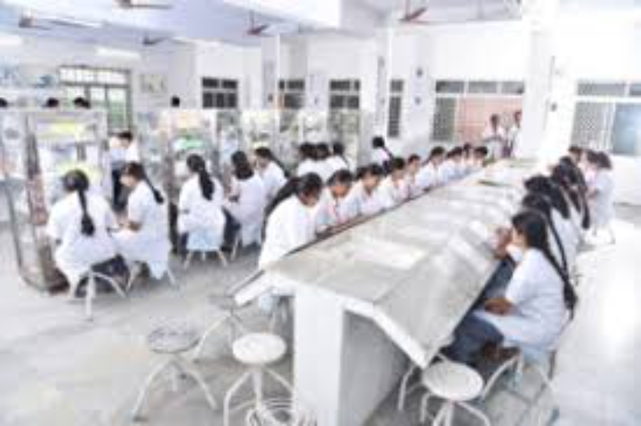 Meenakshi Medical College and Research Institute, Enathur - College Image