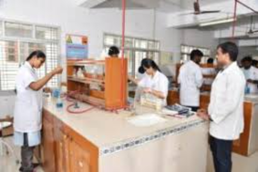 Meenakshi Medical College and Research Institute, Enathur - College Image