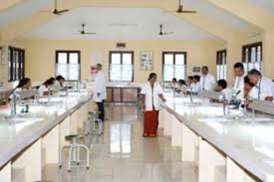Rajah Muthiah Medical College, Annamalainagar - College Image