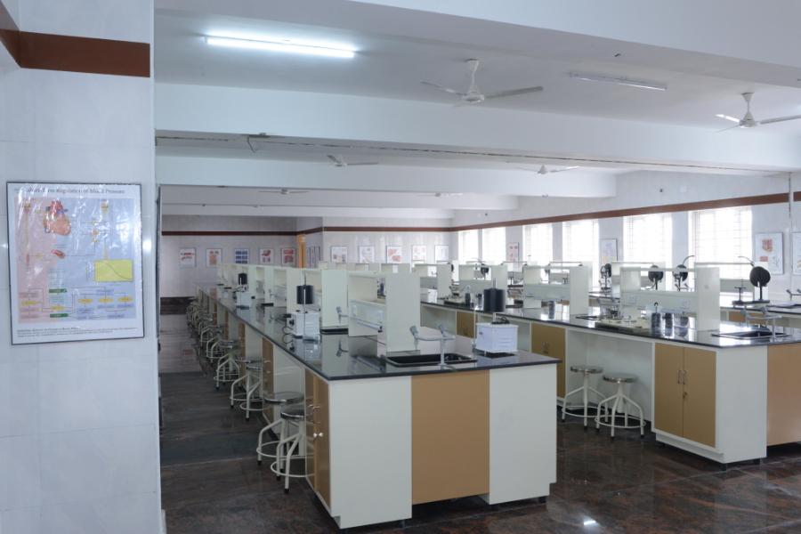 ST Peters Medical College, Hospital & Research, Krishnagiri - College Image