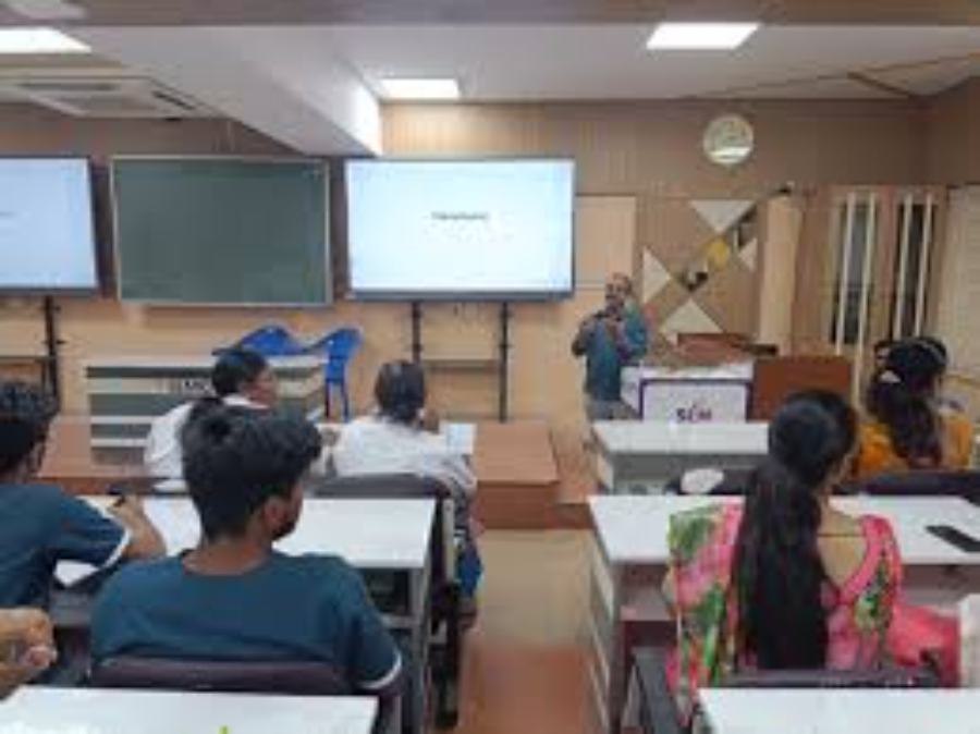 Sri Lalithambigai Medical College & Hospital, Chennai - College Image