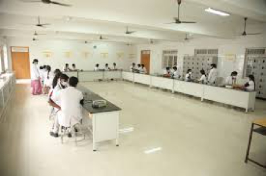 Sri Muthukumaran Medical College, Chennai - College Image