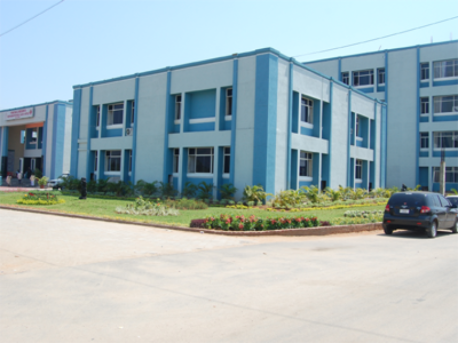 Vinayaka Missions Kirupananda Variyar Medical College, Salem - College Image