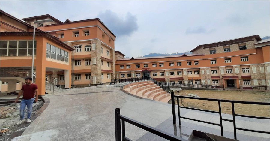 Soban Singh Jeena Government Institute of Medical Science & Research, Almora - College Image
