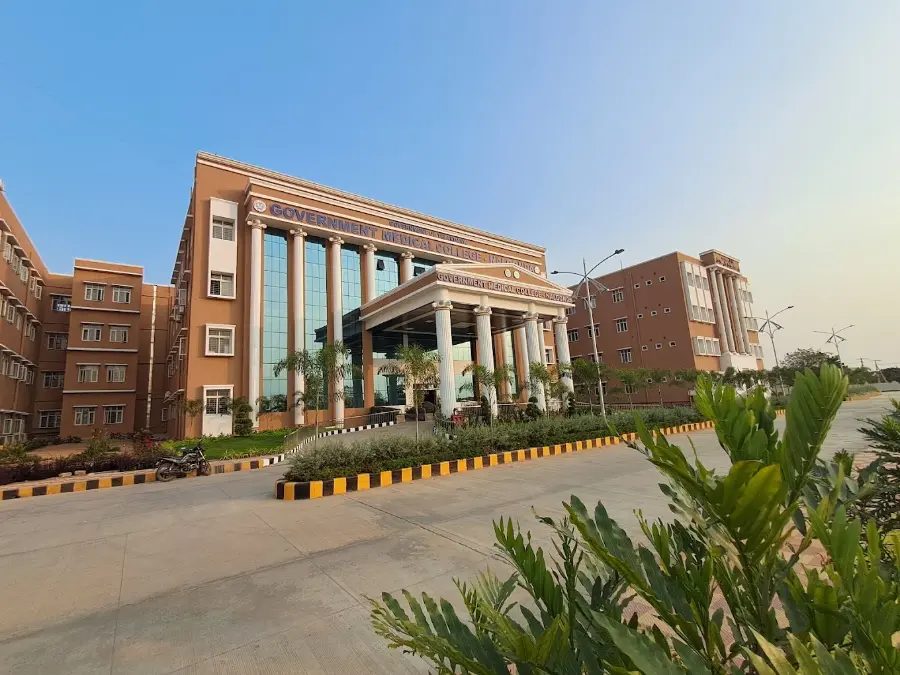 Government Medical College, Nalgonda - College Image