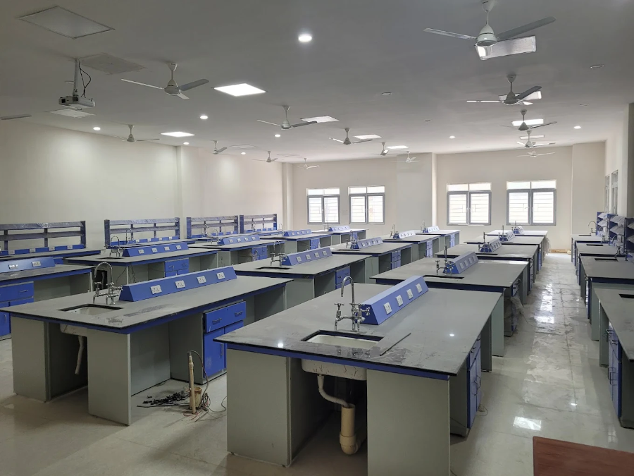 Government Medical College, Ramagundam - College Image