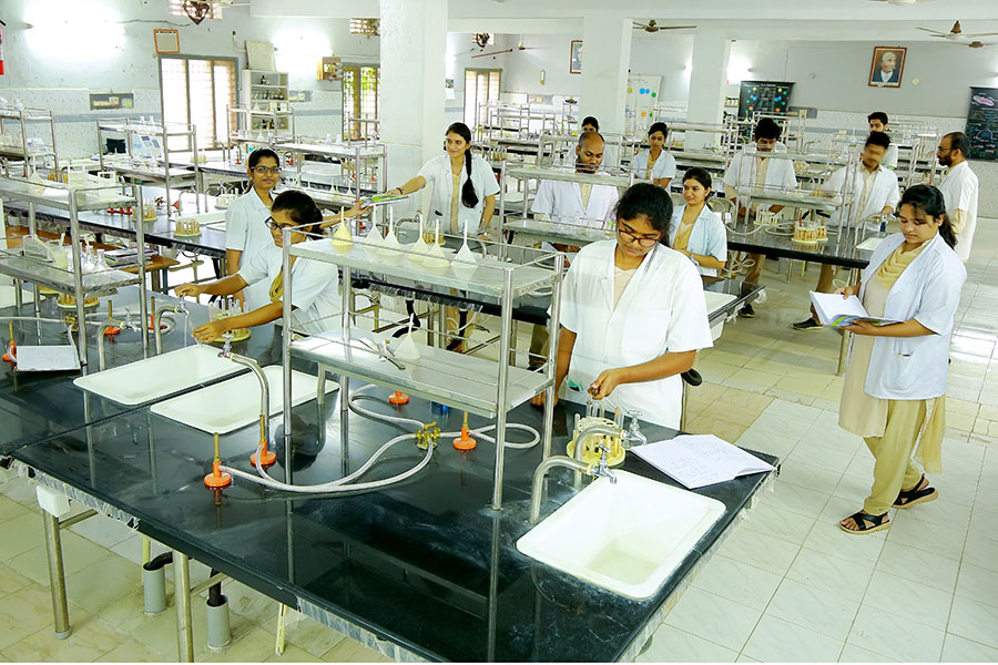 Mamata Medical College, Khammam - College Image