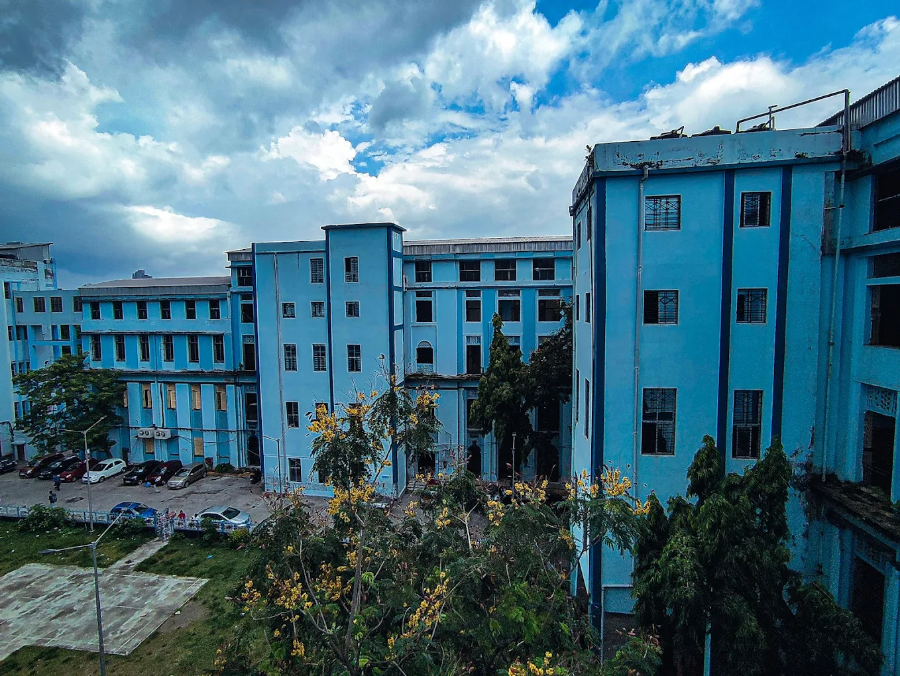 Calcutta National Medical College, Kolkata - College Image