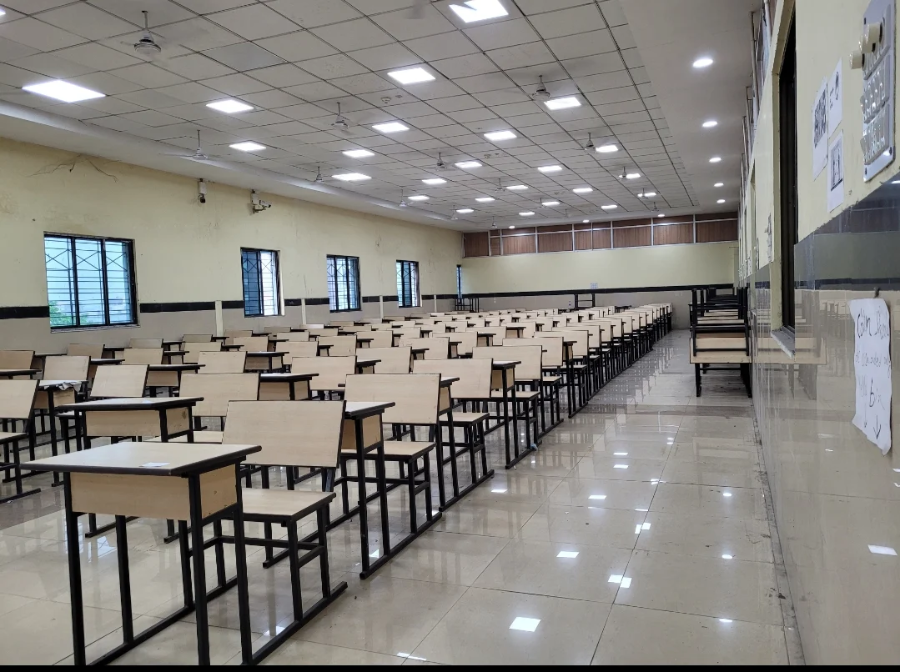 Calcutta National Medical College, Kolkata - College Image