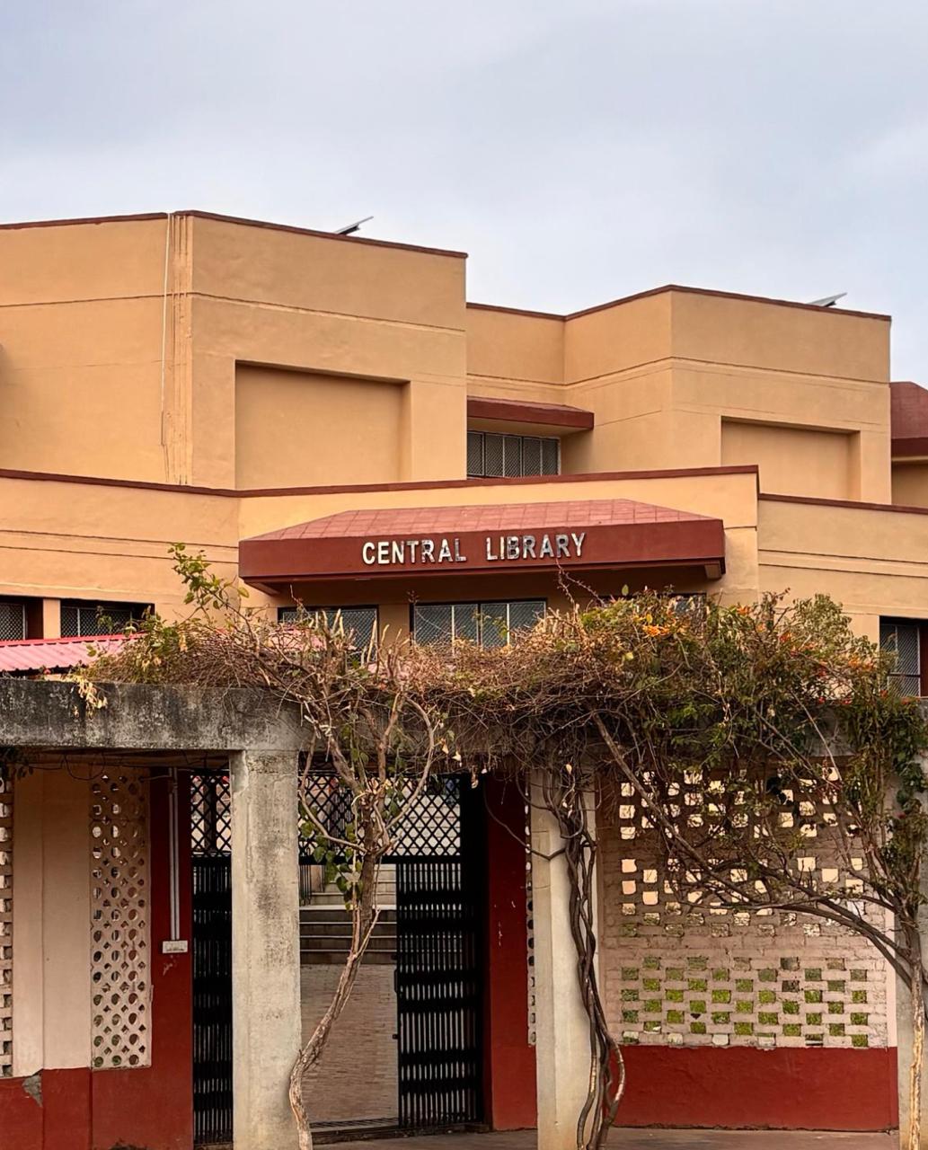 Shri Mata Vaishno Devi Institute of Medical Excellence, Katra - College Image