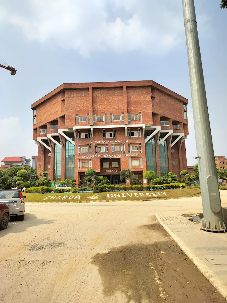 School of Medical Sciences and Research, Greater Noida - College Image