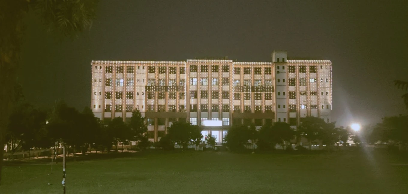 Adesh Medical College, Kurukshetra - College Image