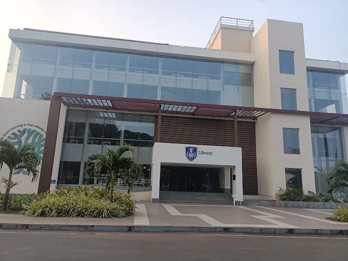Krishna Institute of Medical Science, Karad - College Image