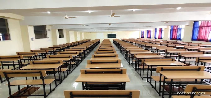 Amaltas Institute of Medical Science, Dewas - College Image