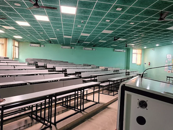 Shahed Nirmal Mahto Medical College, Dhanbad - College Image